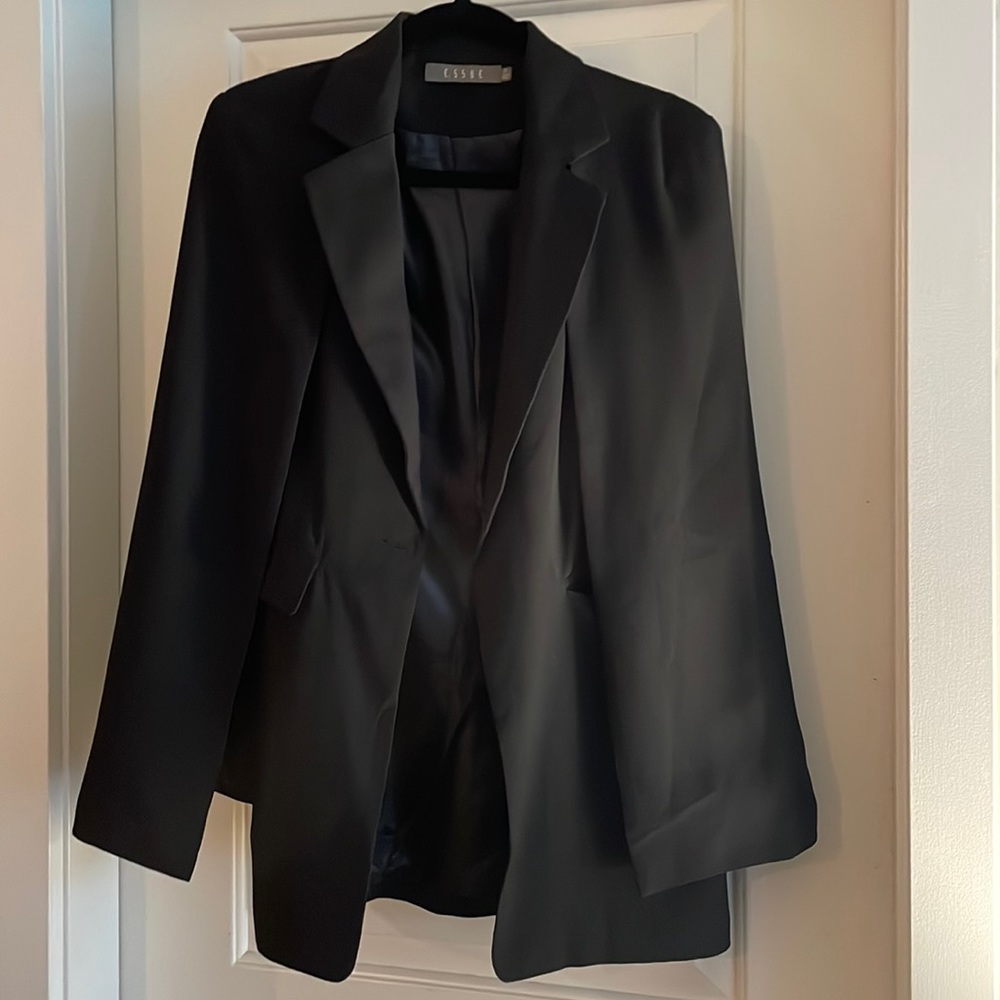 Essue cape blazer